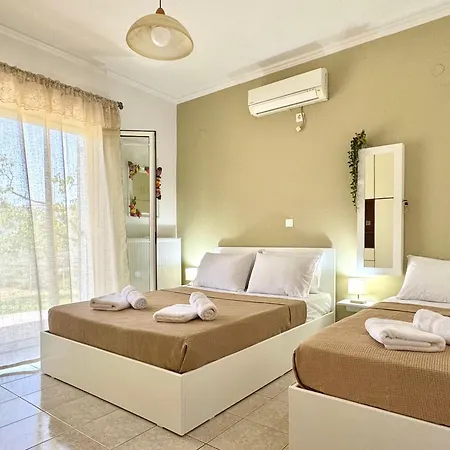 Serenity Spilia Garden Floor * Αργοστόλι