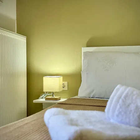 Apartamento Serenity Spilia Garden Floor *