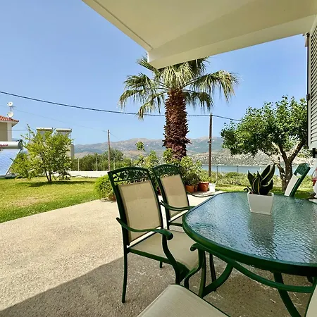 Serenity Spilia Garden Floor Apartamento